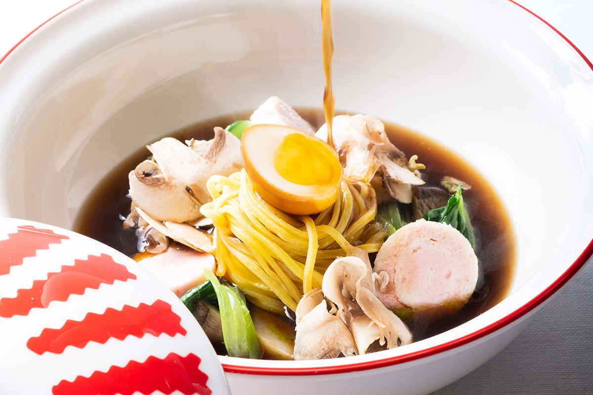 Ramen d'Autunno Che “Aria” tira a Napoli? Sentori di mare e profumi intensi nella cucina di Paolo Barrale