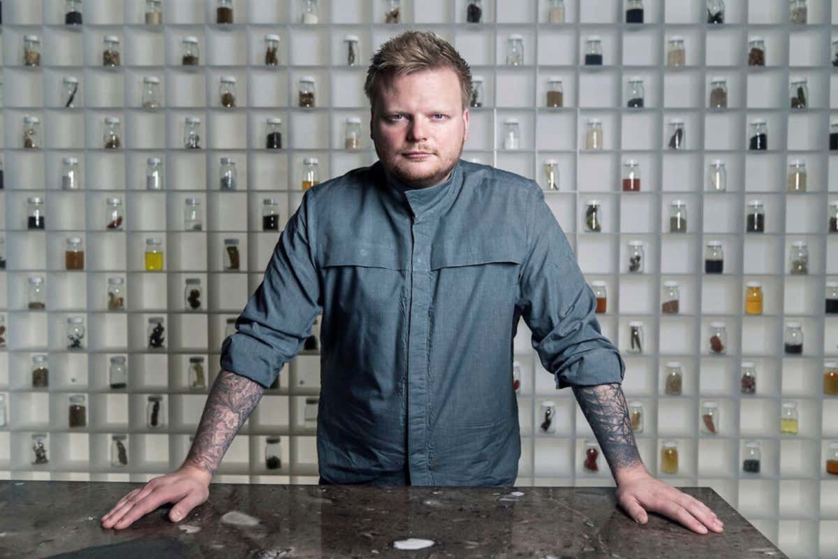 “Houston, we have a dinner”: la cena spaziale di Rasmus Munk “Houston, we have a dinner”: la cena spaziale di Rasmus Munk