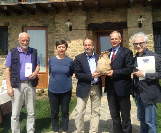 da sinistra: Carlo Ravasio, Petronilla Frosio, Antonio Lecchi, Franco Gattinoni e Giuliano Pellegrini da sinistra: Carlo Ravasio, Petronilla Frosio, Antonio Lecchi, Franco Gattinoni e Giuliano Pellegrini