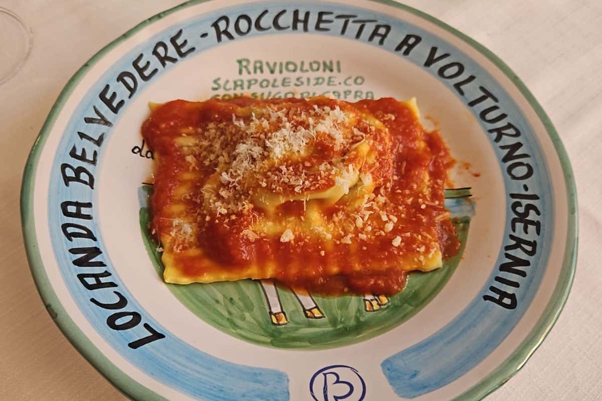 Buon Ricordo: Ravioli scapolesi De.Co con sugo di capra