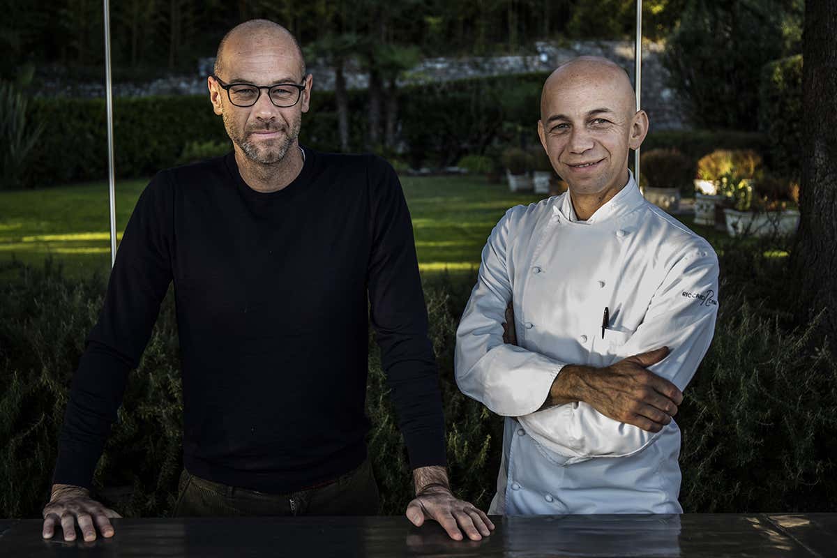 Riccardo e Giancarlo Camanini. Foto: Lido Vannucchi Lido 84, quando il lago di Garda entra in cucina Riccardo e Giancarlo Camanini. Foto: Lido Vannucchi Lido 84, quando il lago di Garda entra in cucina