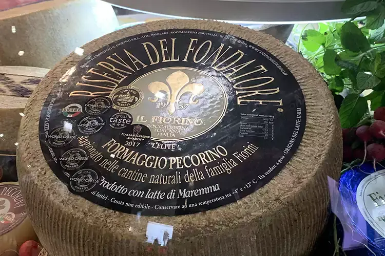 La Riserva del Fondatore, pecorino in maxi forma da 18 kg Caseificio Il Fiorino, tutto il gusto di Maremma