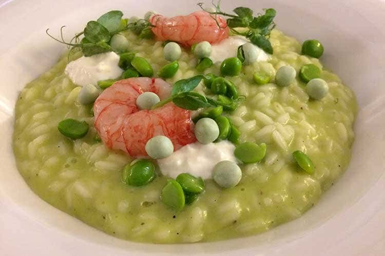 Umberto De Martino, stella Michelin nota per i suoi risotti - Risotto ai piselli, scampi e arancio