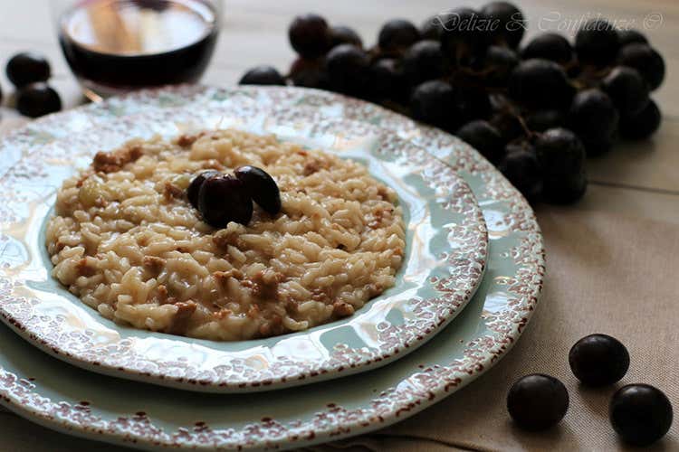 (Risotto con uva e salsiccia) (Risotto con uva e salsiccia)