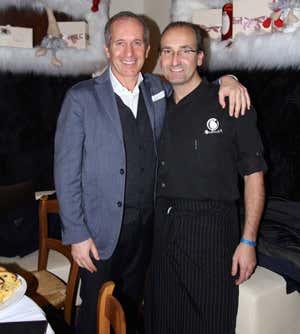 da sinistra: Luca Stortolani di Famiglia Cecchi e Stefano Agostini