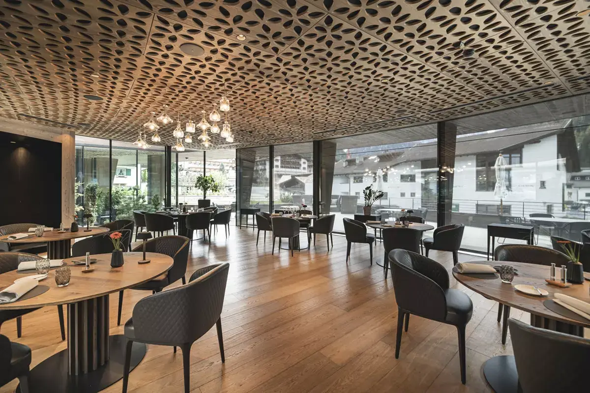 Ristorante Granbaita Gourme Hotel Granbaita Dolomites, estate fra benessere, vita attiva e gusto
