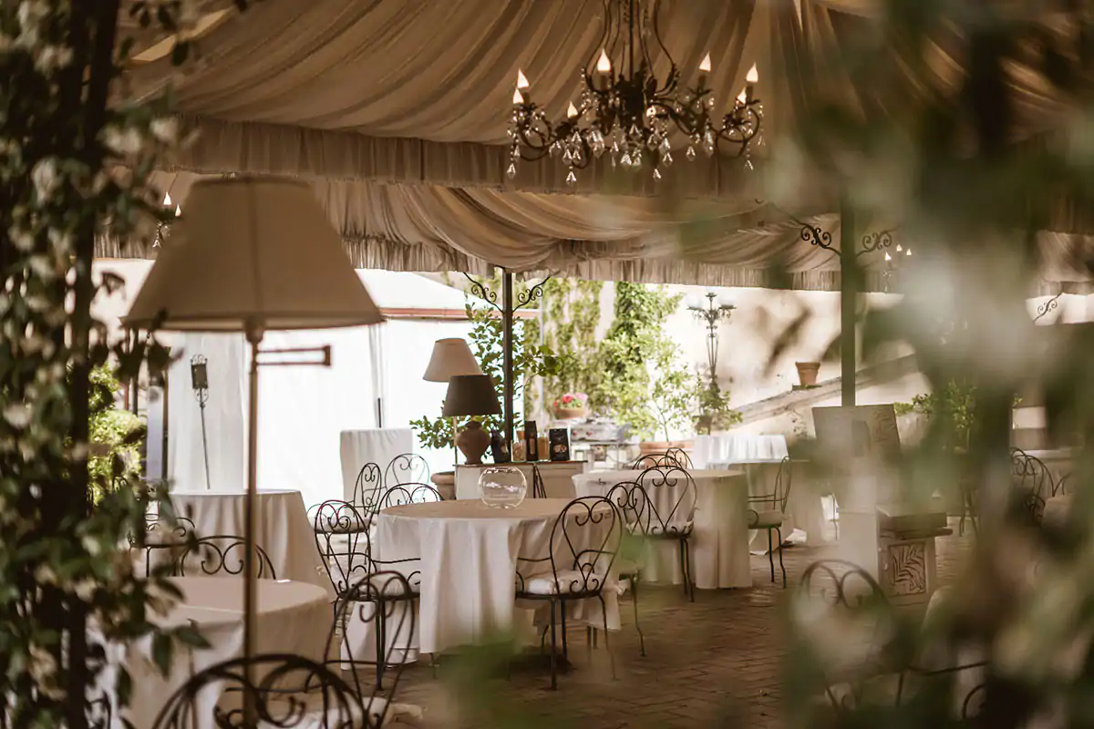 Il nuovo ristorante In Villa Cucina di pesce tra i Castelli Romani
