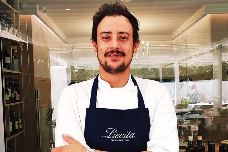 Gero Buttacci (Cefalù, Ristorante Lievita racconta la natura a tavola) Gero Buttacci (Cefalù, Ristorante Lievita racconta la natura a tavola)