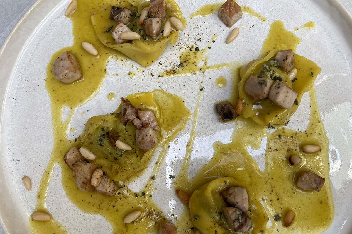Ravioli Trieste, cucina di mare in un luogo intimo e vivace