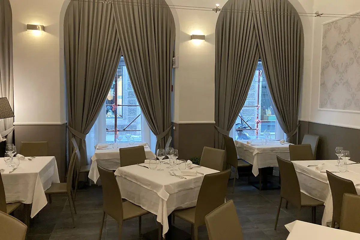 Lo stile fresco del locale Trieste, cucina di mare in un luogo intimo e vivace