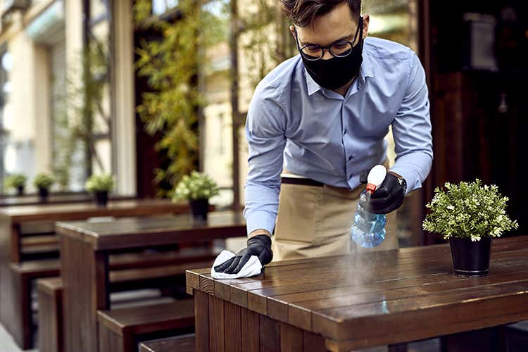 Un codice etico di comportamenti che dovrebbero già essere automatici - Il codice etico di Ristoratori Uniti più che innovare, dà conferme Un codice etico di comportamenti che dovrebbero già essere automatici - Il codice etico di Ristoratori Uniti più che innovare, dà conferme