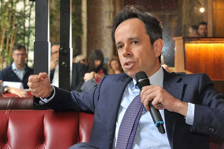 Roberto Calugi - Ristorante chiuso quanto mi costi 5mila euro al mese di spese