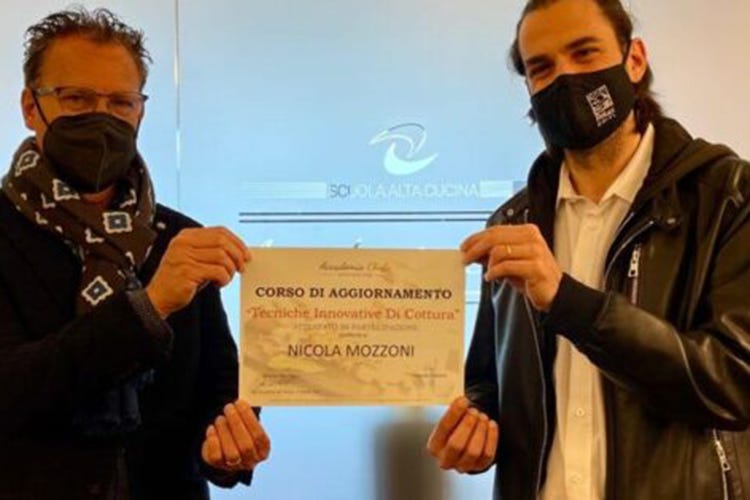 Roberto Morello e Nicola Mozzone Cuochi e albergatori piceni insieme per disegnare la cucina del futuro