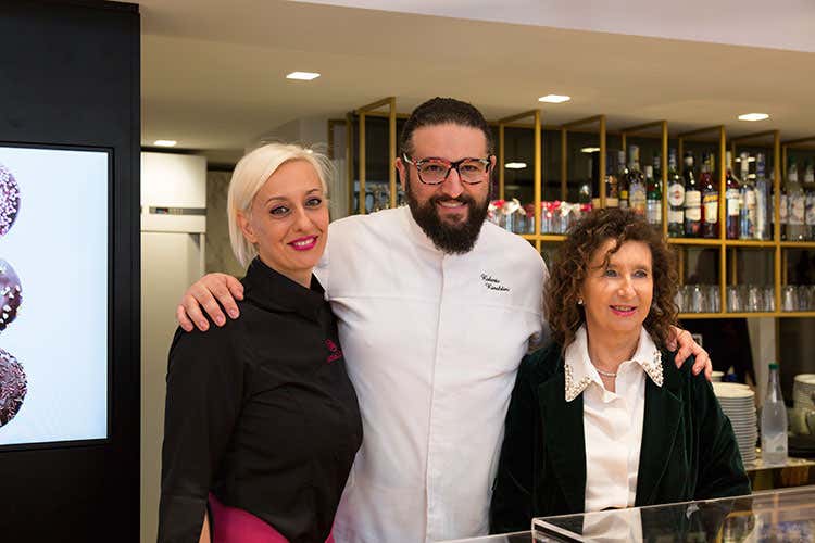 (Roberto Rinaldini sbarca a Milano Un concept store tra artigianalit&agrave; e moda)