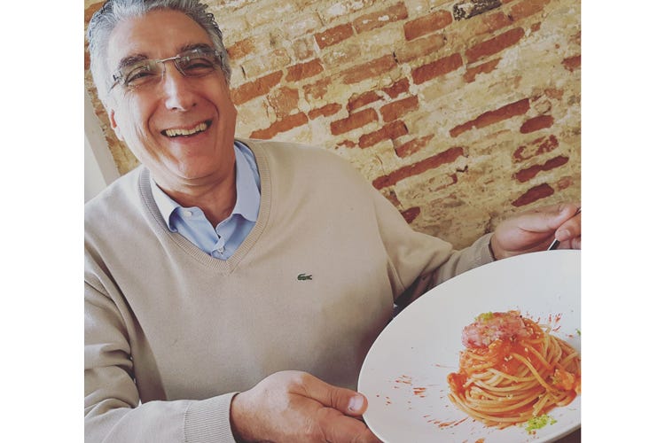 Roberto Stagnetta - Roberto Stagnetta e i suoi piatti romani Il cuoco dei vip in visita nelle Marche