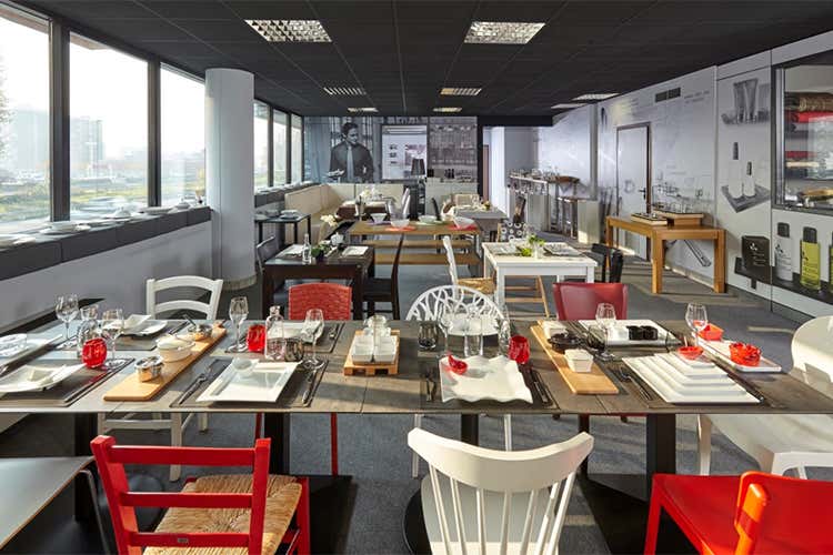 Roberto Valbuzzi, ospite d'eccezione al 6&deg; corso gratuito Vega Lab