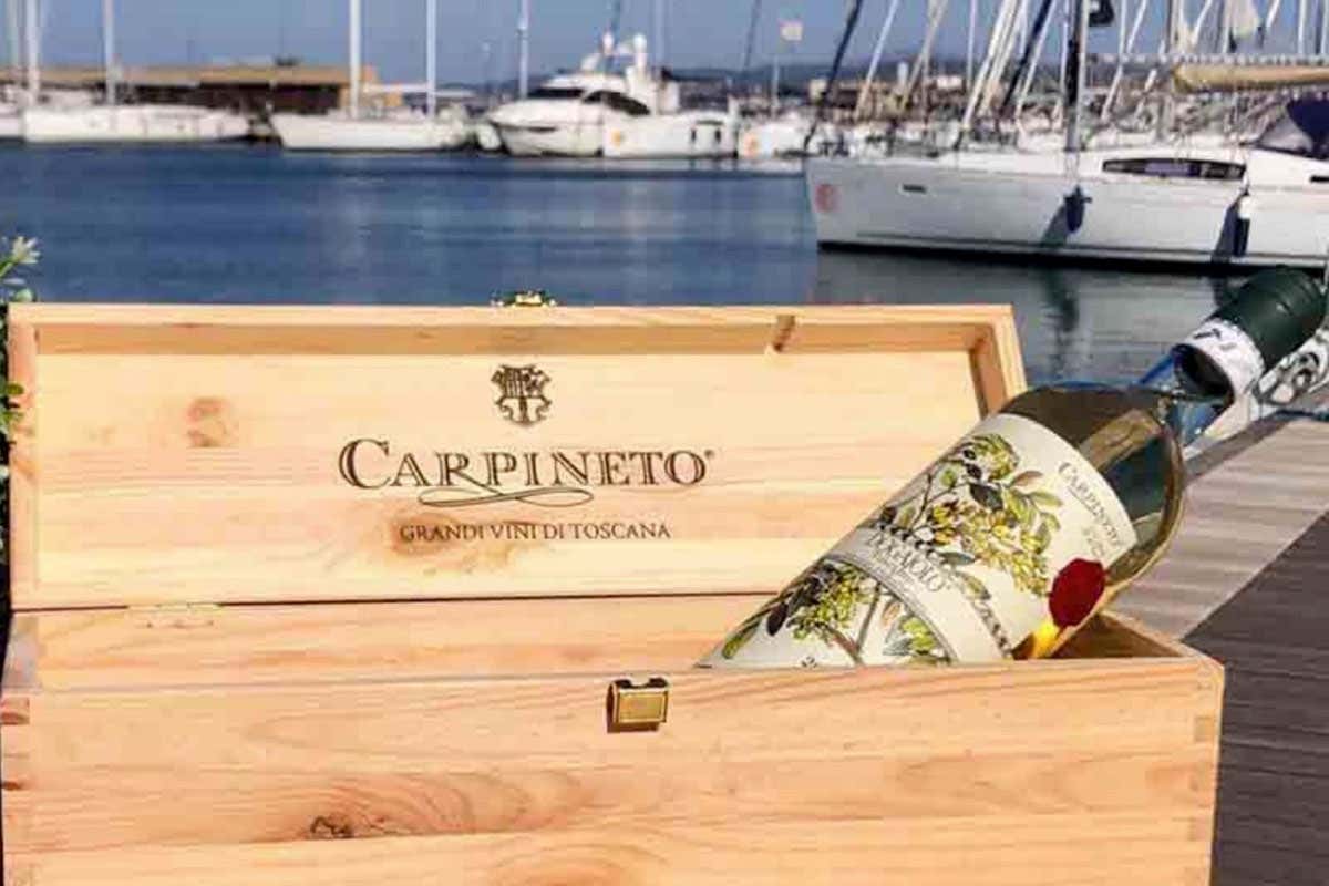 Esplorando l'estate con un calice: 5 luoghi da visitare e i vini da assaporare