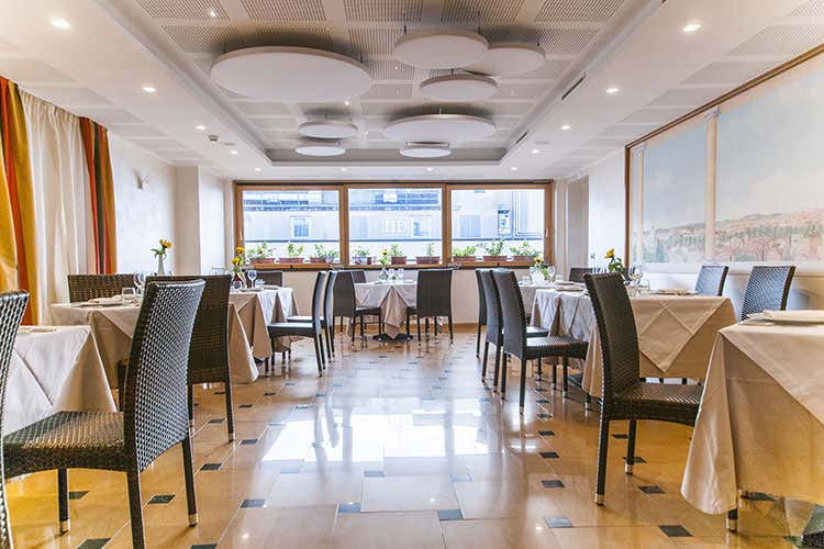 La sala dell'hotel (Roma, gli 80 anni di Hotel Diana)