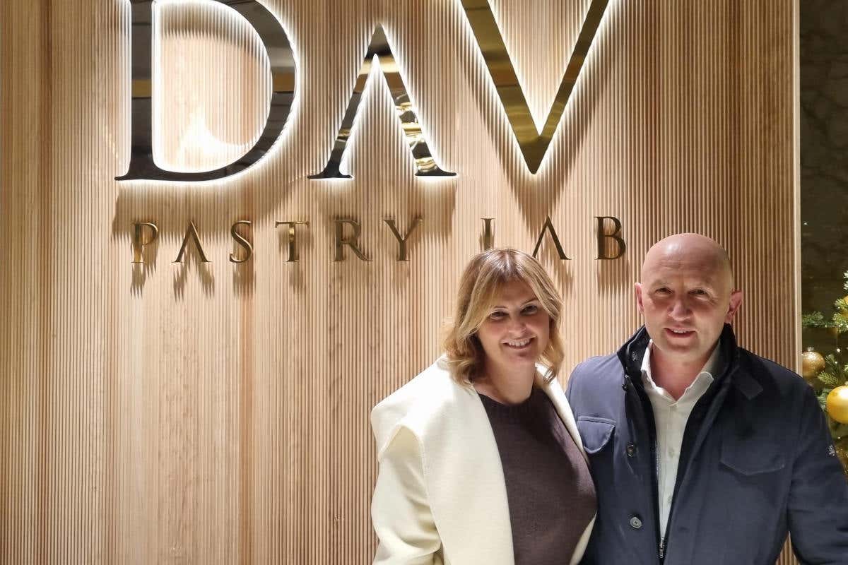 Rossella Cerea e Simone Finazzi  I dolci, e non solo, di [Da Vittorio] in vendita al DaV Pastry Lab