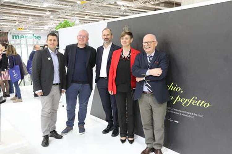 Alessandro Delpriori, Filippo Taricco, Luciano Messi, Annalisa Del Bello e Alberto Mazzoni - Rosso Conero e Verdicchio di Matelica Marche in festa per i 50 anni di Doc
