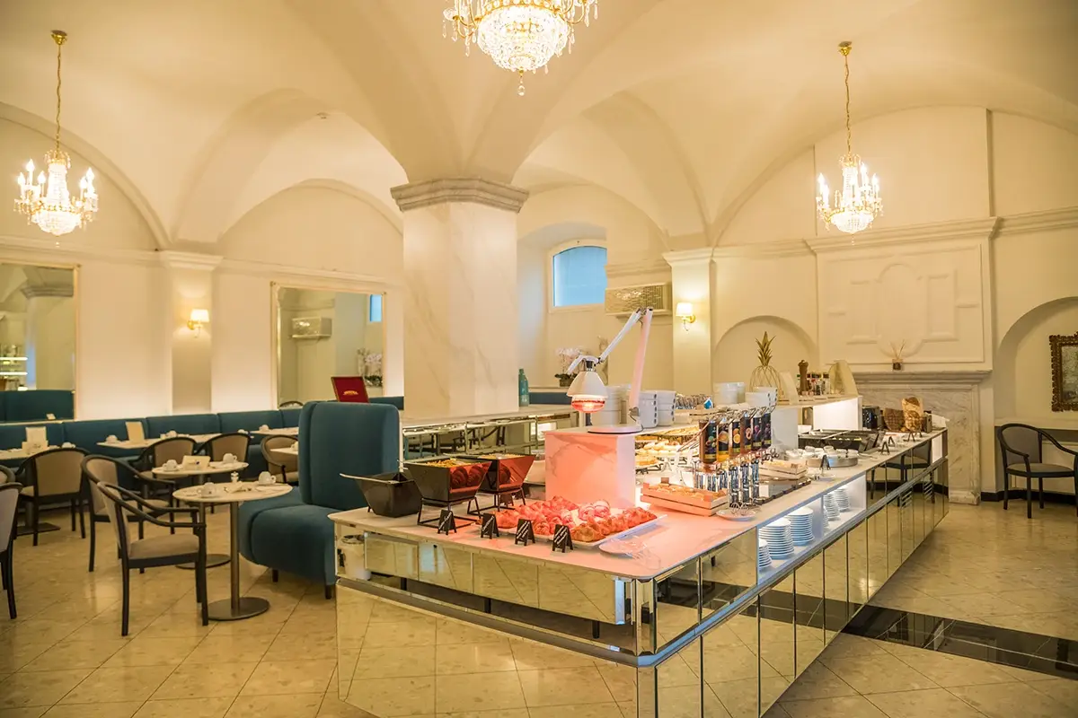Royal Victoria Varenna, sala colazione Weekend a Varenna? Dove dormire e cosa fare