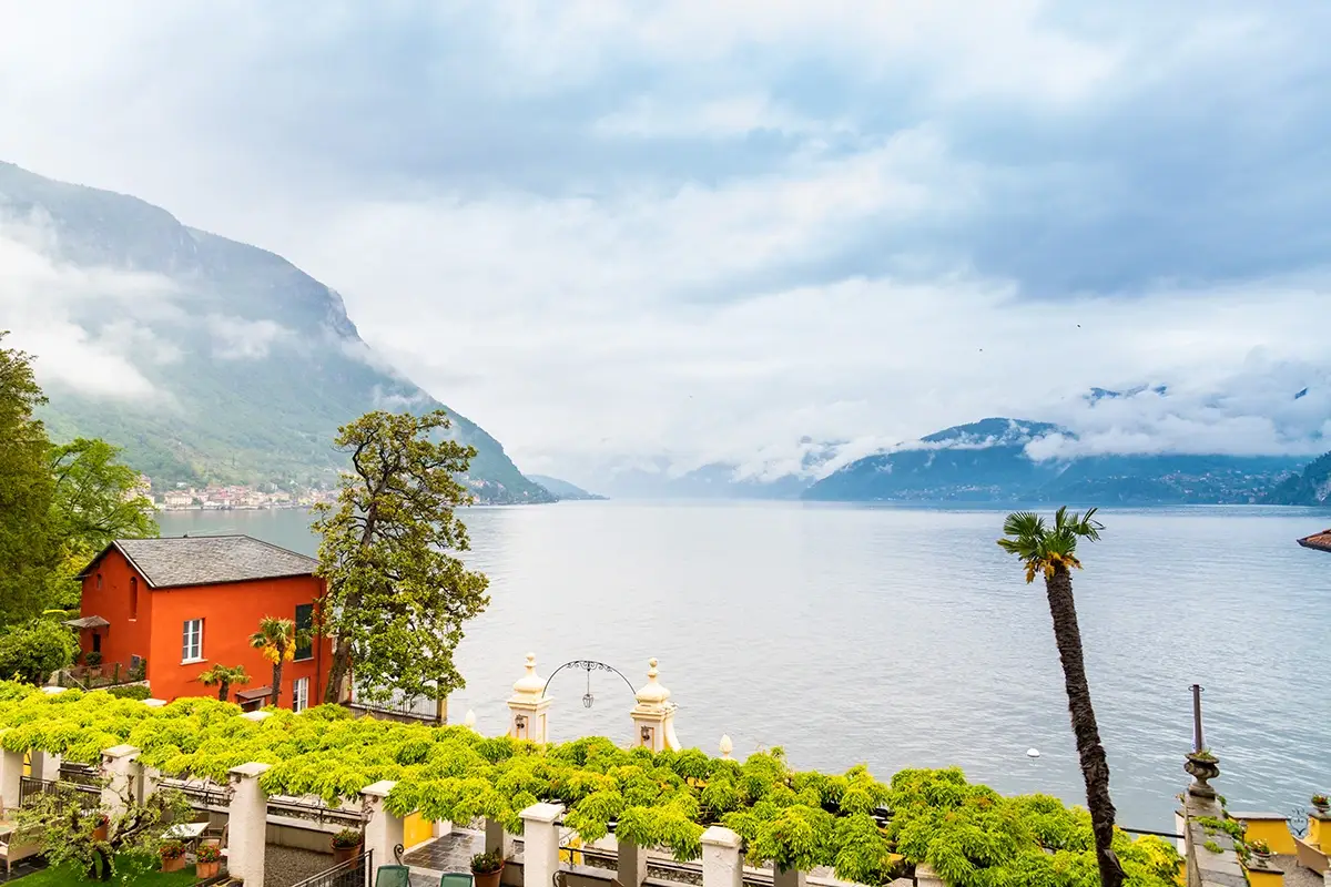 Royal Victoria, esterno e piscina Weekend a Varenna? Dove dormire e cosa fare
