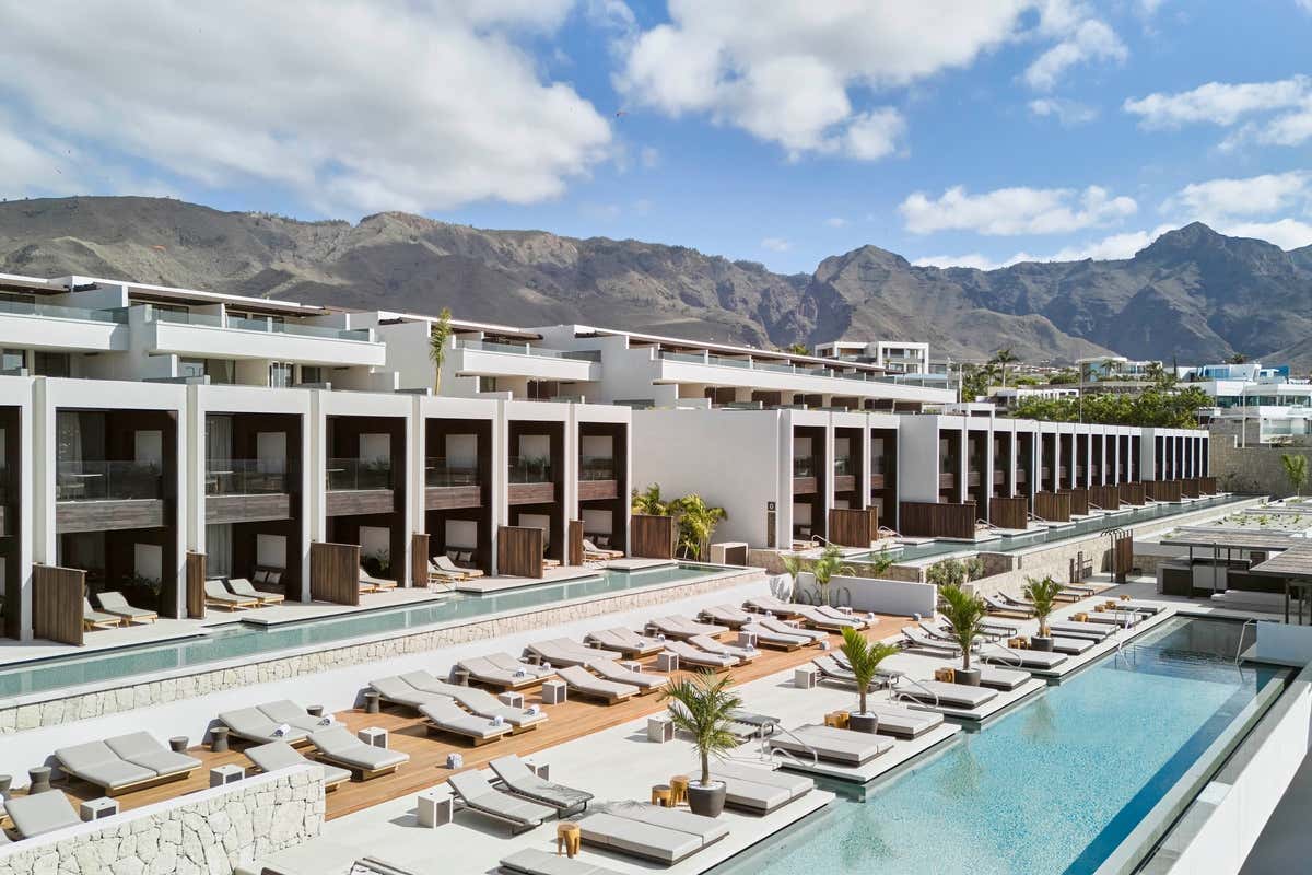 Royal Hideaway Corales Villas, quando il lusso incontra l’oceano di Tenerife Royal Hideaway Corales Villas, quando il lusso incontra l’oceano di Tenerife