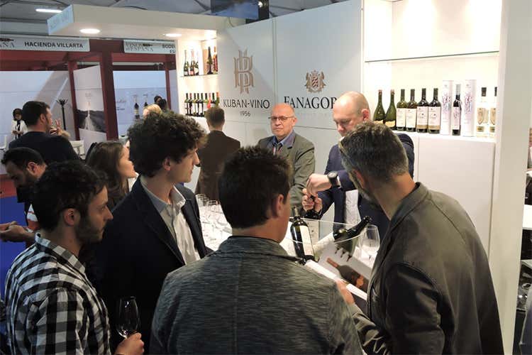 Russia per la prima volta a Vinitaly 18 aziende, bilancio finale positivo