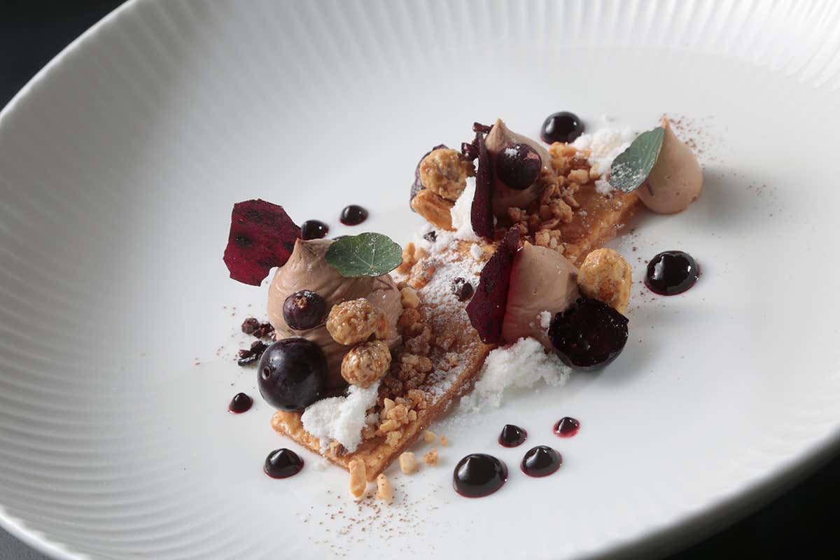 Il ristorante sul lago di Como che ha riscritto l’autunno con tre menu e un’esperienza a “mano libera” Il ristorante sul lago di Como che ha riscritto l’autunno con tre menu e un’esperienza a “mano libera”