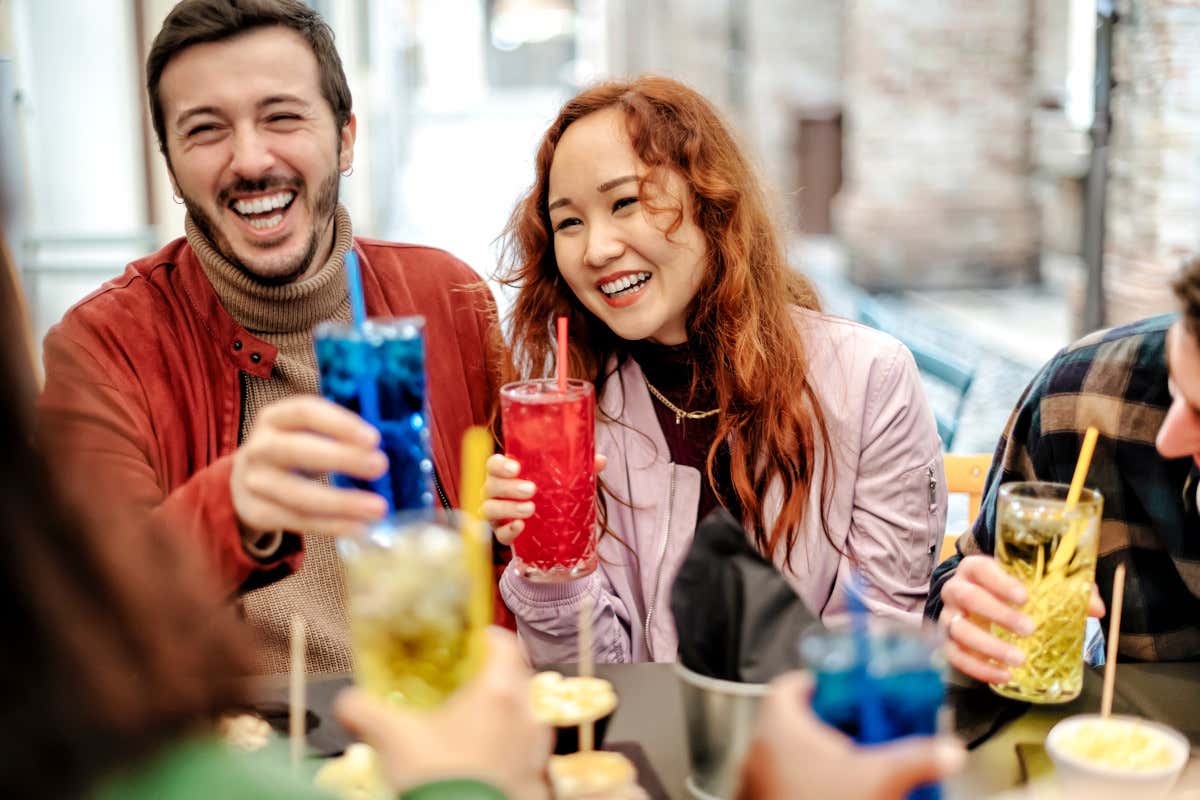 Aperitivo “consapevole”: il mercato No-Low alcol supera gli 11 miliardi di dollari Aperitivo “consapevole”: il mercato No-Low alcol supera gli 11 miliardi di dollari