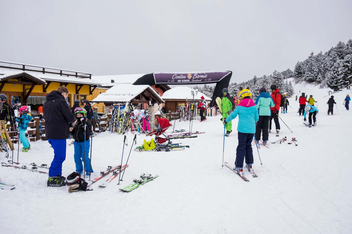 Turismo, Bormio e Livigno in calo: l’effetto Olimpiadi è rinviato al 2027