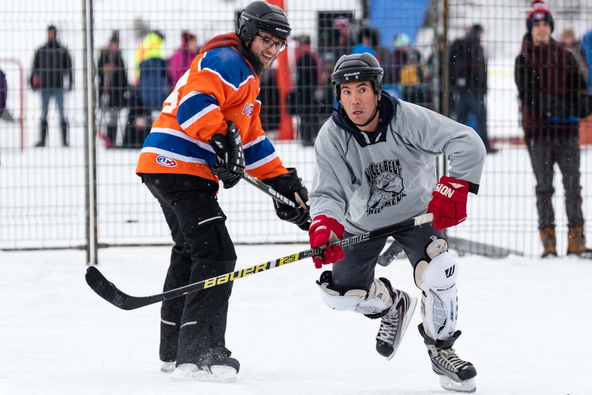 L'Hockey su ghiaccio, sport molto dispendioso, presenta un fabbisogno elevato di proteine di qualità, vitamine e minerali