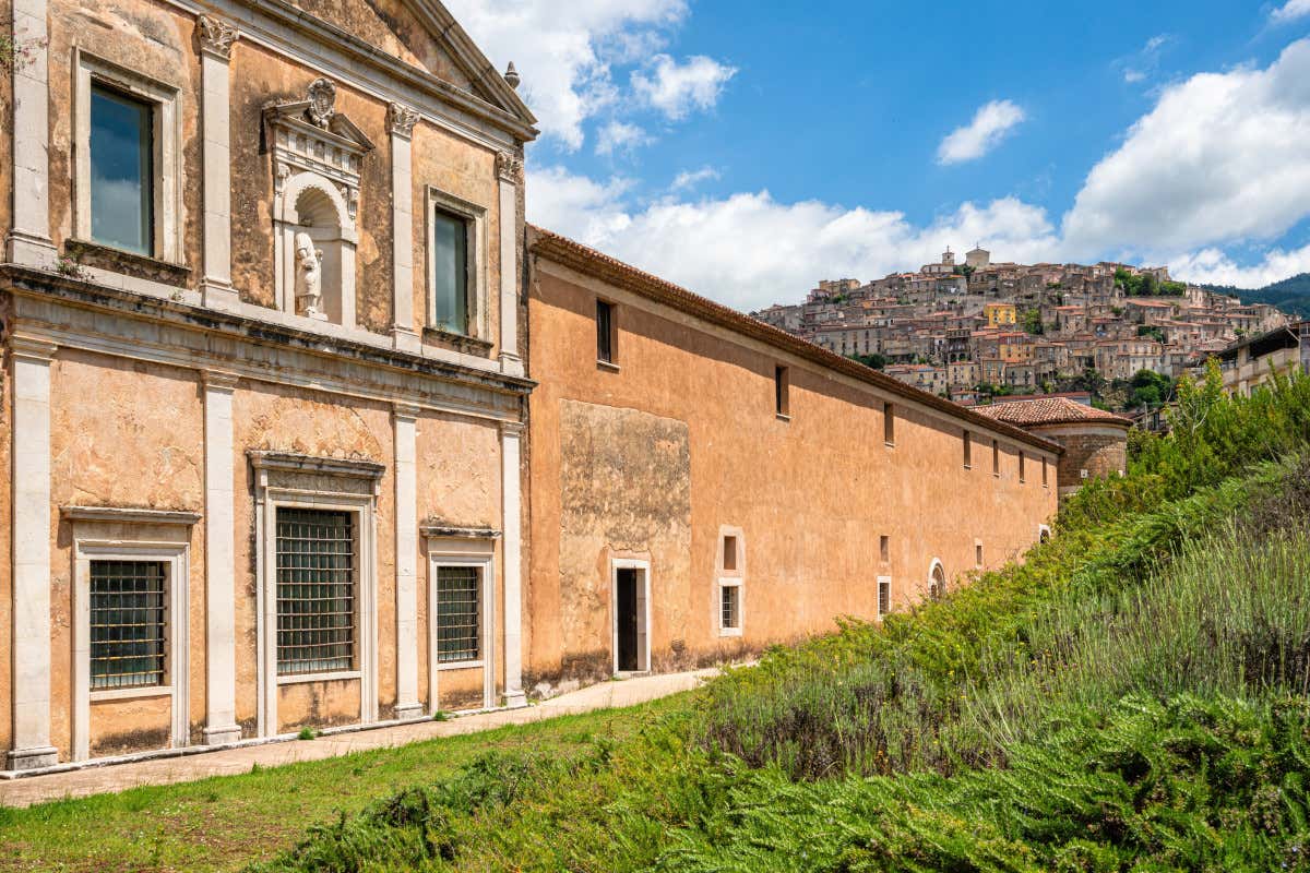 Dimentica le spiagge, l'Entroterra chiama: a tavola nei castelli del Cilento Dimentica le spiagge, l'Entroterra chiama: a tavola nei castelli del Cilento