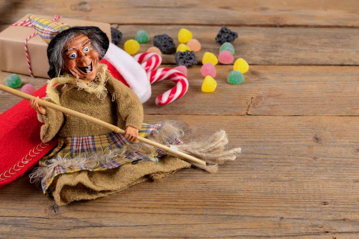 Befana high-tech al Sud e calze dolci al Centro: ecco le tendenze dei regali per l'Epifania