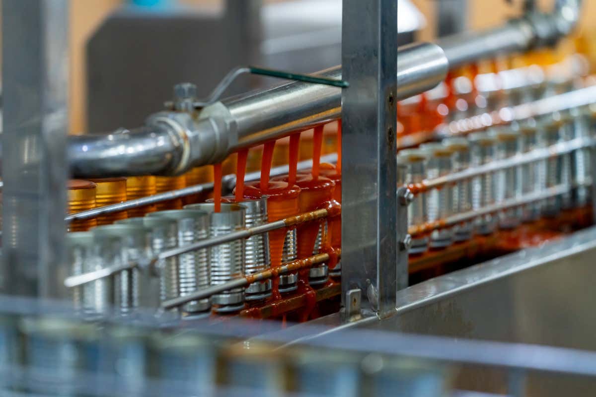 Fatturato industria e servizi in leggero recupero a dicembre 2025 Fatturato industria: bene beni strumentali e di consumo energia in calo