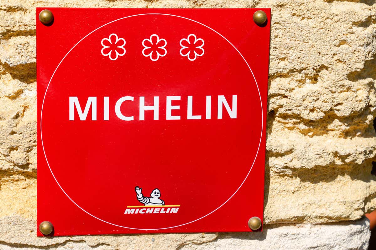 L’Ambroisie cambia proprietà e perde la terza stella Michelin L’Ambroisie cambia proprietà e perde la terza stella Michelin