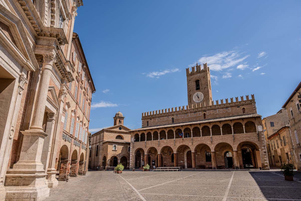 Un viaggio di due giorni nel Piceno: borghi sospesi, vini e cucina di tradizione