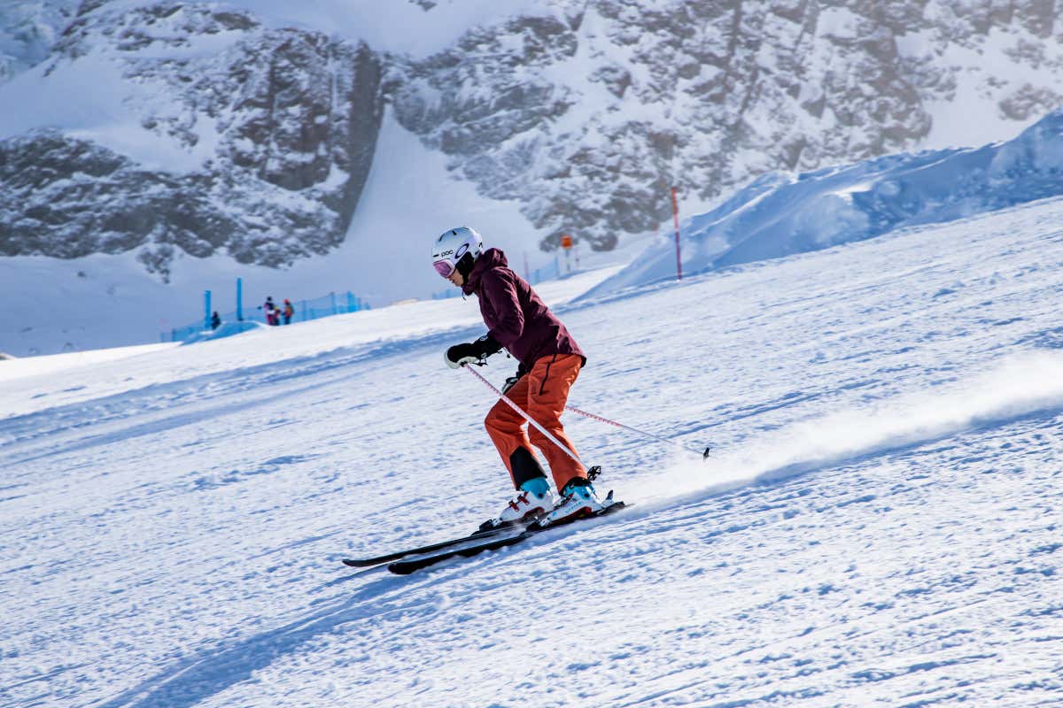 Sciare senza farsi male: come ridurre il rischio di incidenti sulla neve