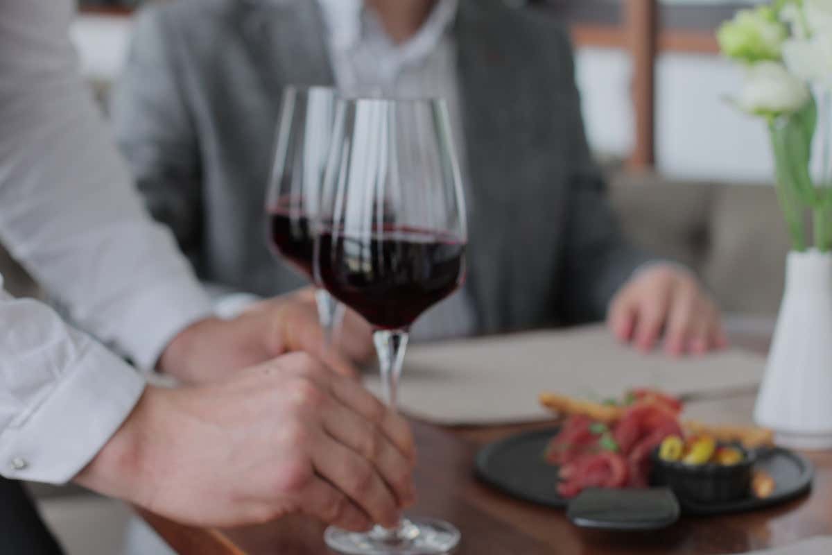 Basta carte dei vini enciclopediche: oggi vince chi sa scegliere Basta carte dei vini enciclopediche: oggi vince chi sa scegliere