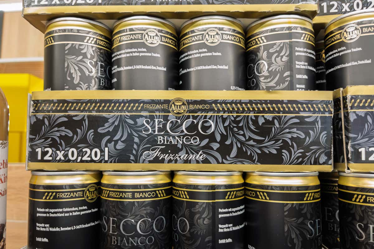 Vino, under 30 sempre più orientati ai rossi. E la lattina non è un tabù