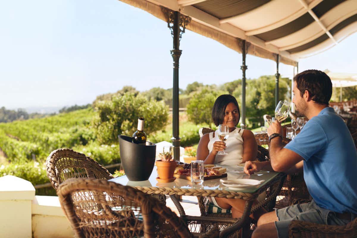 Paesaggio rurale e ristoranti locali: le chiavi per attrarre i turisti del gusto