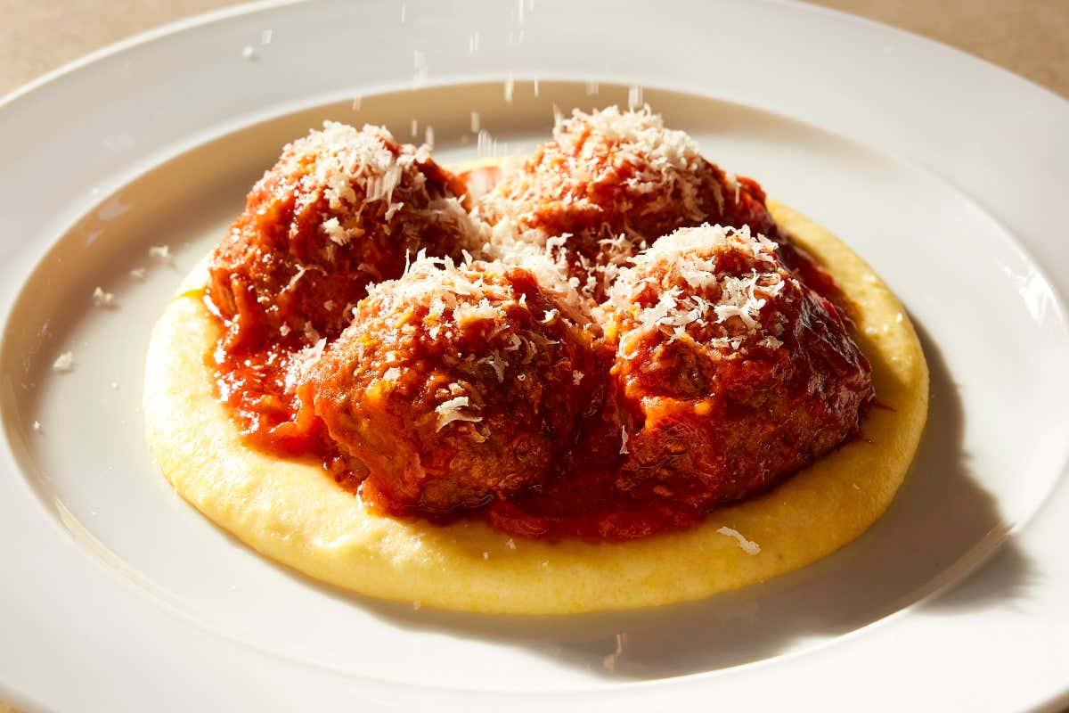 La Volta: Polpette e polenta