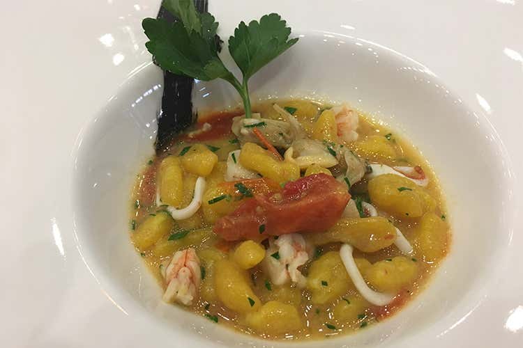 S.Pellegrino Sapori Ticino a Campione Cena a 18 mani per l'ultima tappa