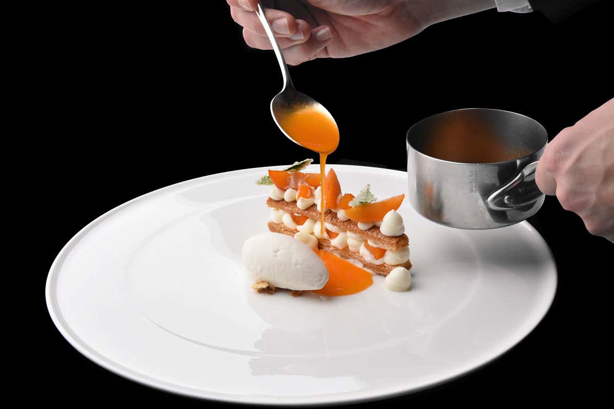 Non solo alta cucina, al Ristorante Romano il sommelier anticipa i tuoi desideri