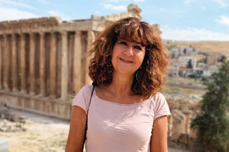 Sabrina Talarico in Libano nei giorni della recente rivolta popolare -Cronache del viaggiatore curioso È il tempo di viaggiare con la mente Sabrina Talarico in Libano nei giorni della recente rivolta popolare - Cronache del viaggiatore curioso È il tempo di viaggiare con la mente