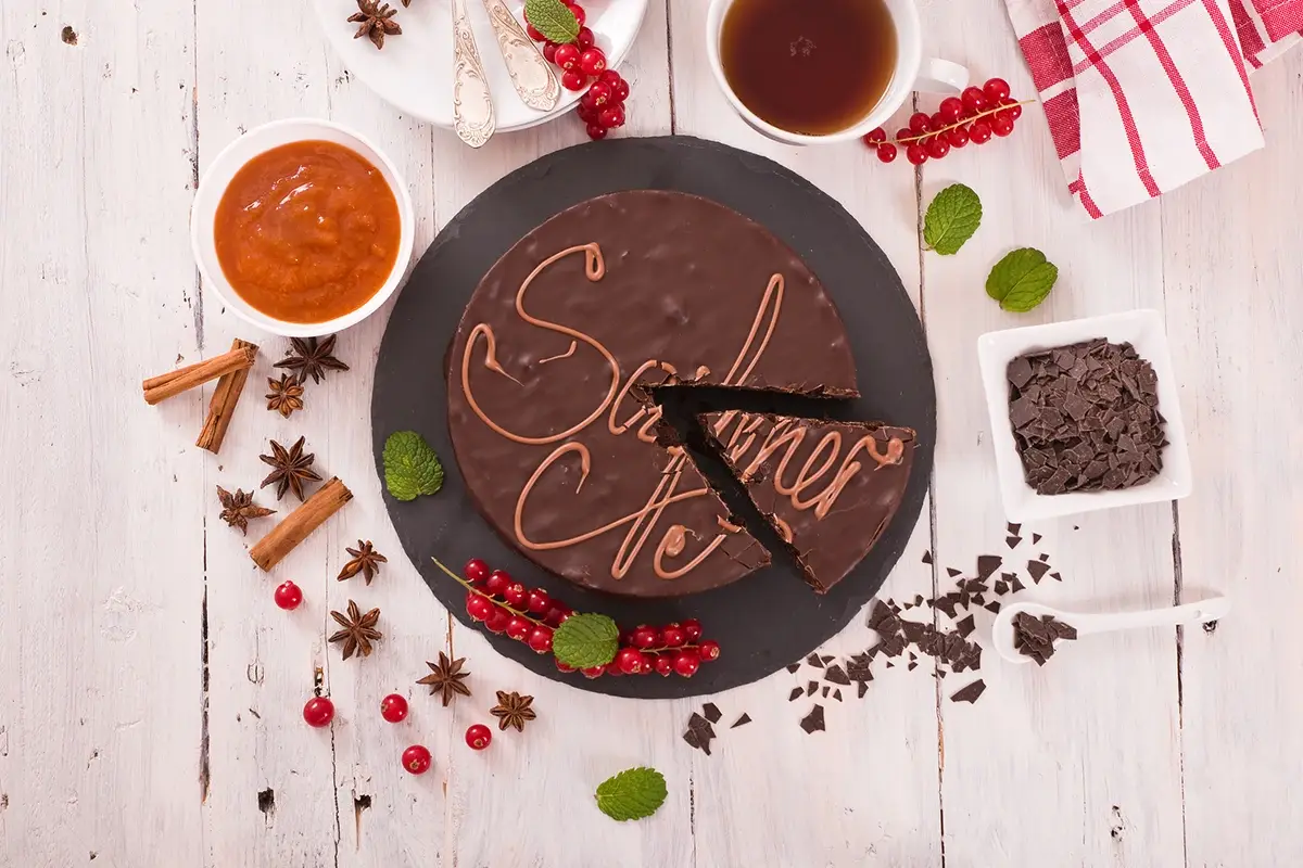 Sacher Torte Festa della mamma: ecco le 10 torte da preparare insieme