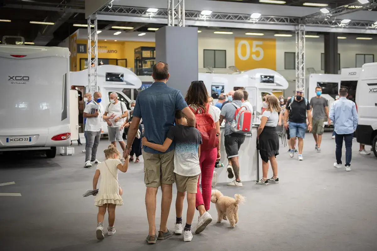 Camper e turismo all&rsquo;aria aperta, Garavaglia: Finanzieremo mille piazzole in Italia