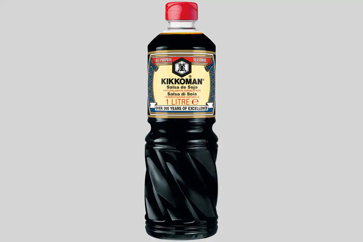 Salsa di soia Kikkoman Pi&ugrave; gusto, 100% naturale