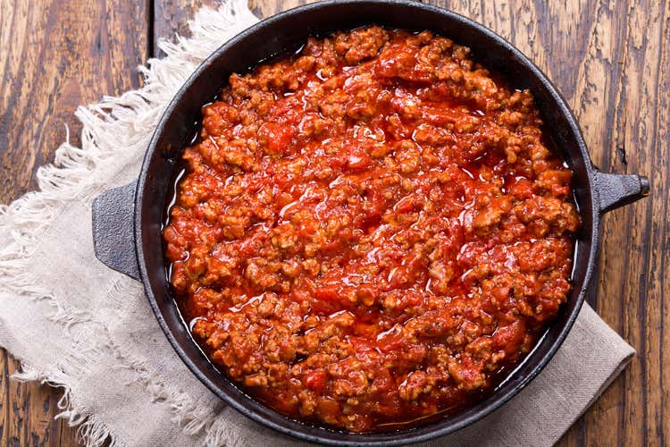 (Salsamentarie e Festival del Ragù Un incontro con le specialità bolognesi)