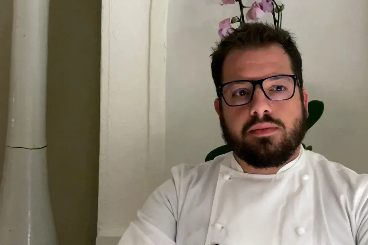 Salvatore Camedda&nbsp; Somu, a Baja Sardinia aperti in inverno: il coraggio vale la stella